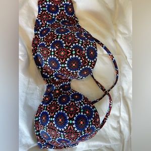 Old navy bikini top size M black pattern